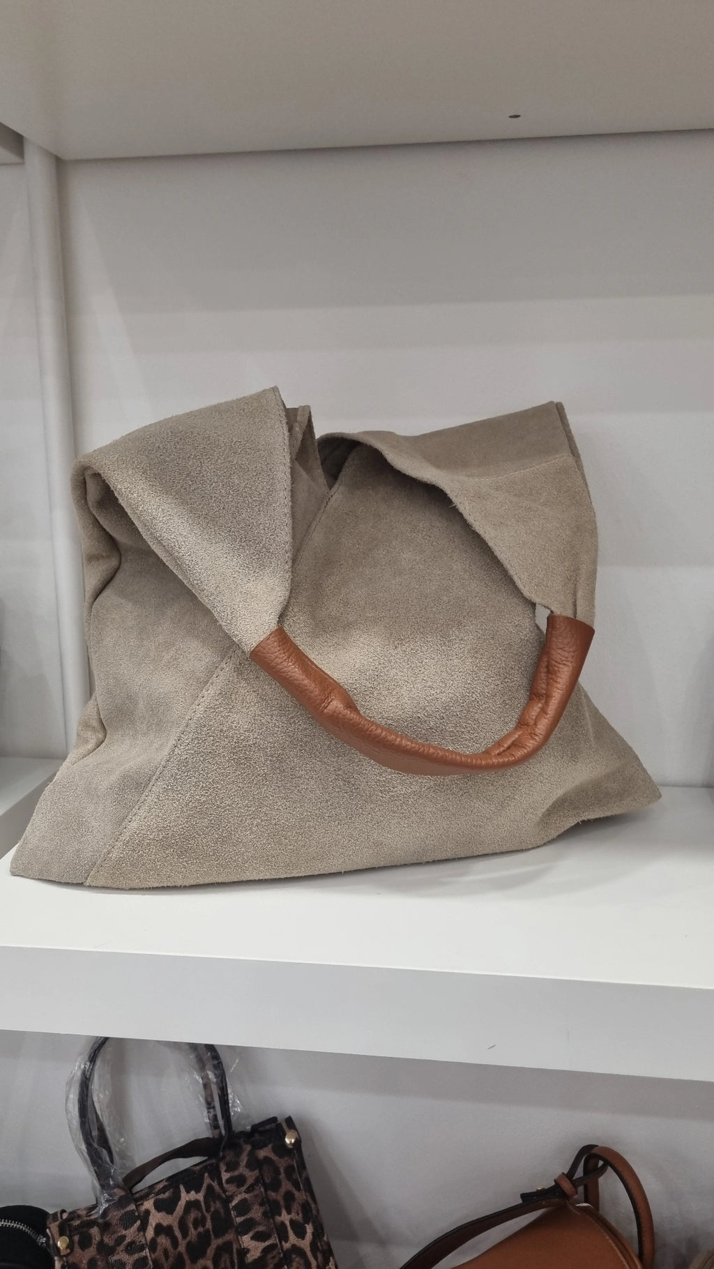 Genuine italian Leather Hobo bag in beige