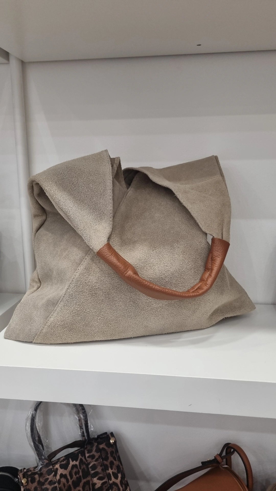 Genuine italian Leather Hobo bag in beige