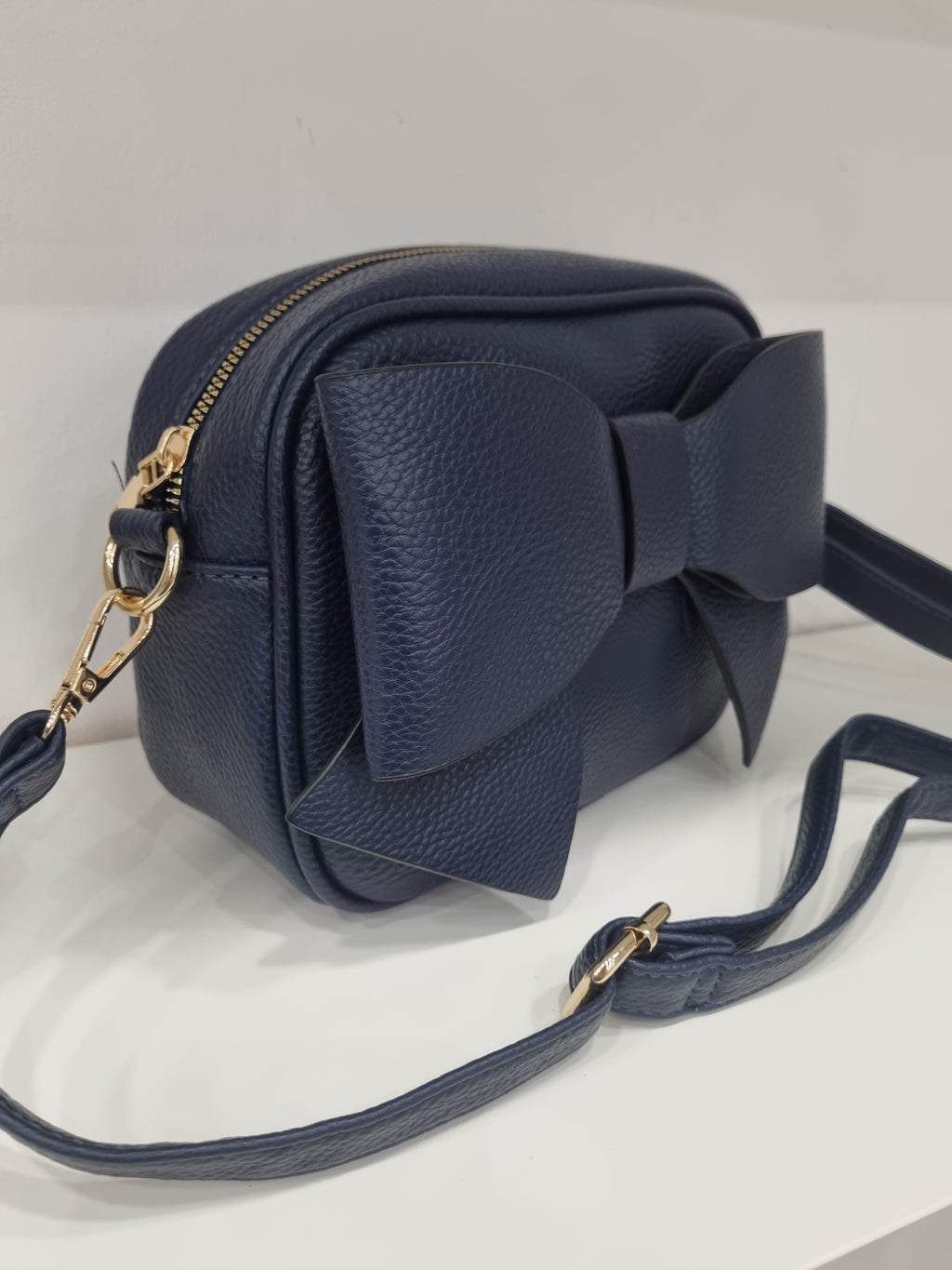 Bow detail crossbody bag in navy