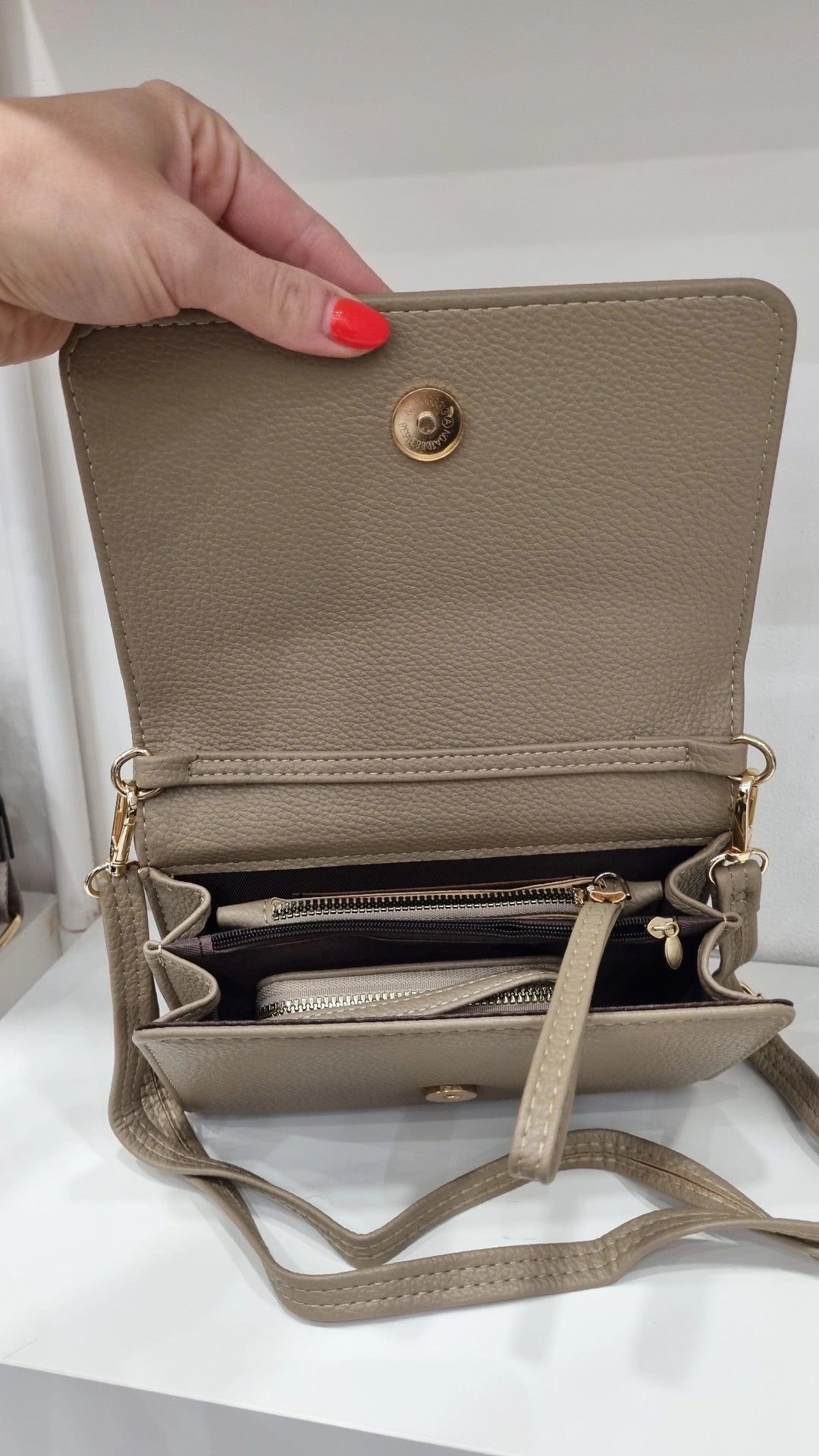 Tote 3 piece set crossbody bag in beige