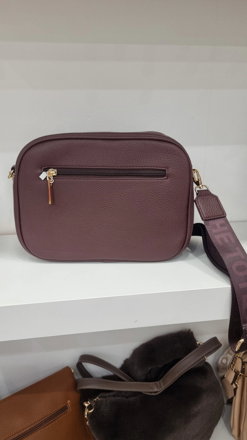 Tote camera bag in chocolate brown