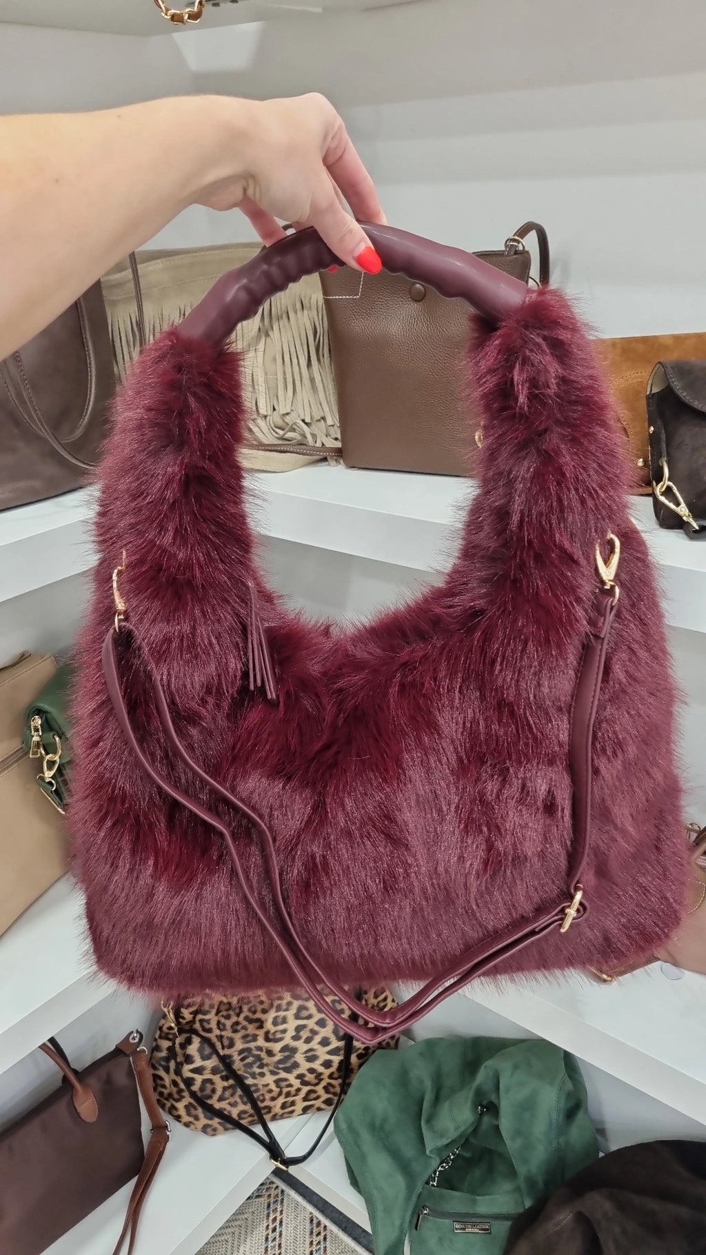 Faux fur Hobo crossbody bag in burgandy