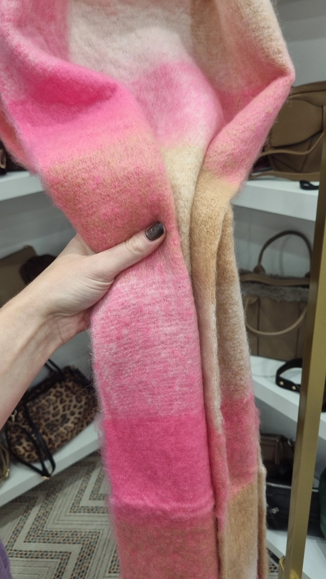 Ladies soft pink and beige scarf