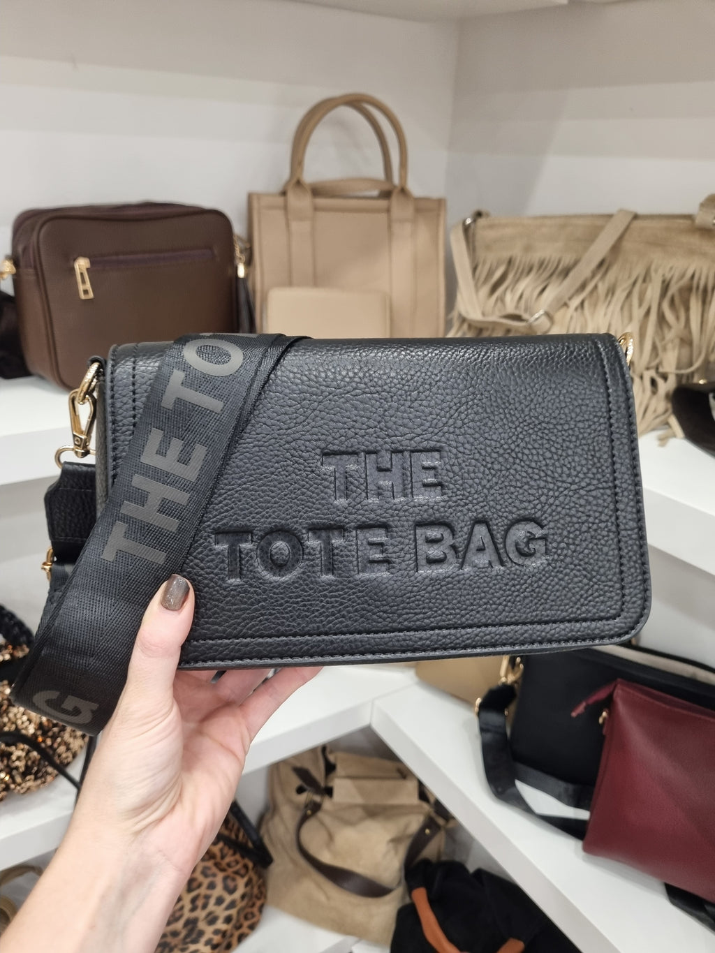 Tote crossbosy bag in black