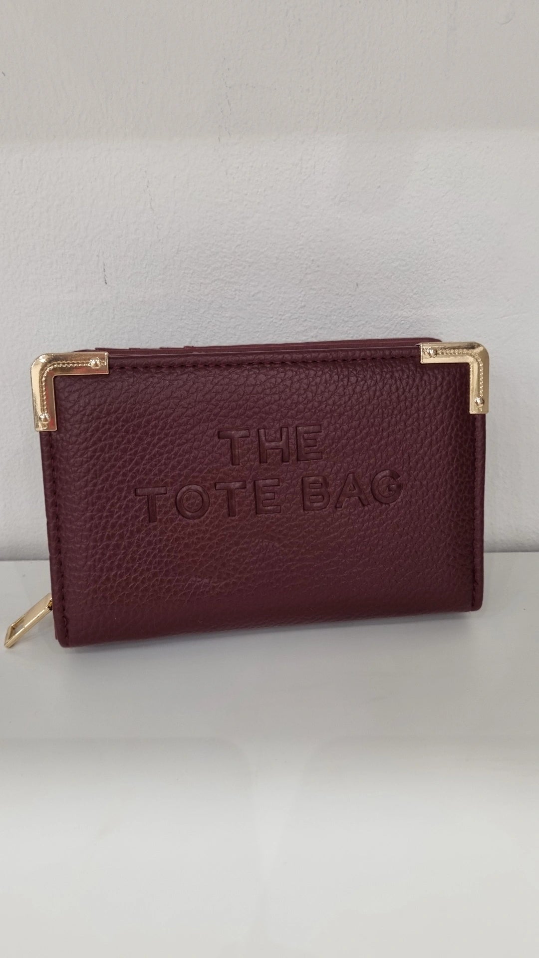 Tote gold trim purse in burgandy