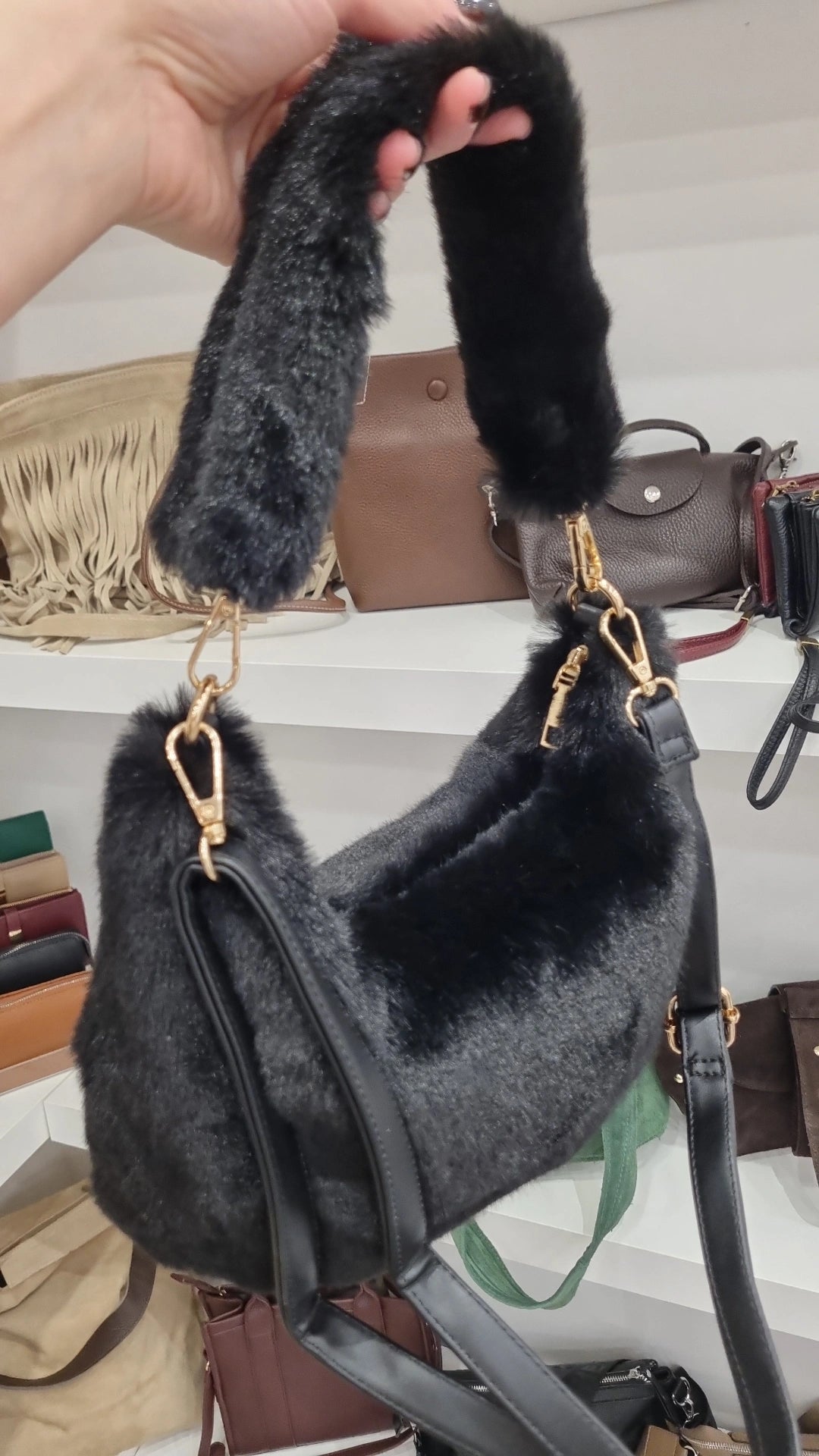 Faux fur crossbosy bag in black