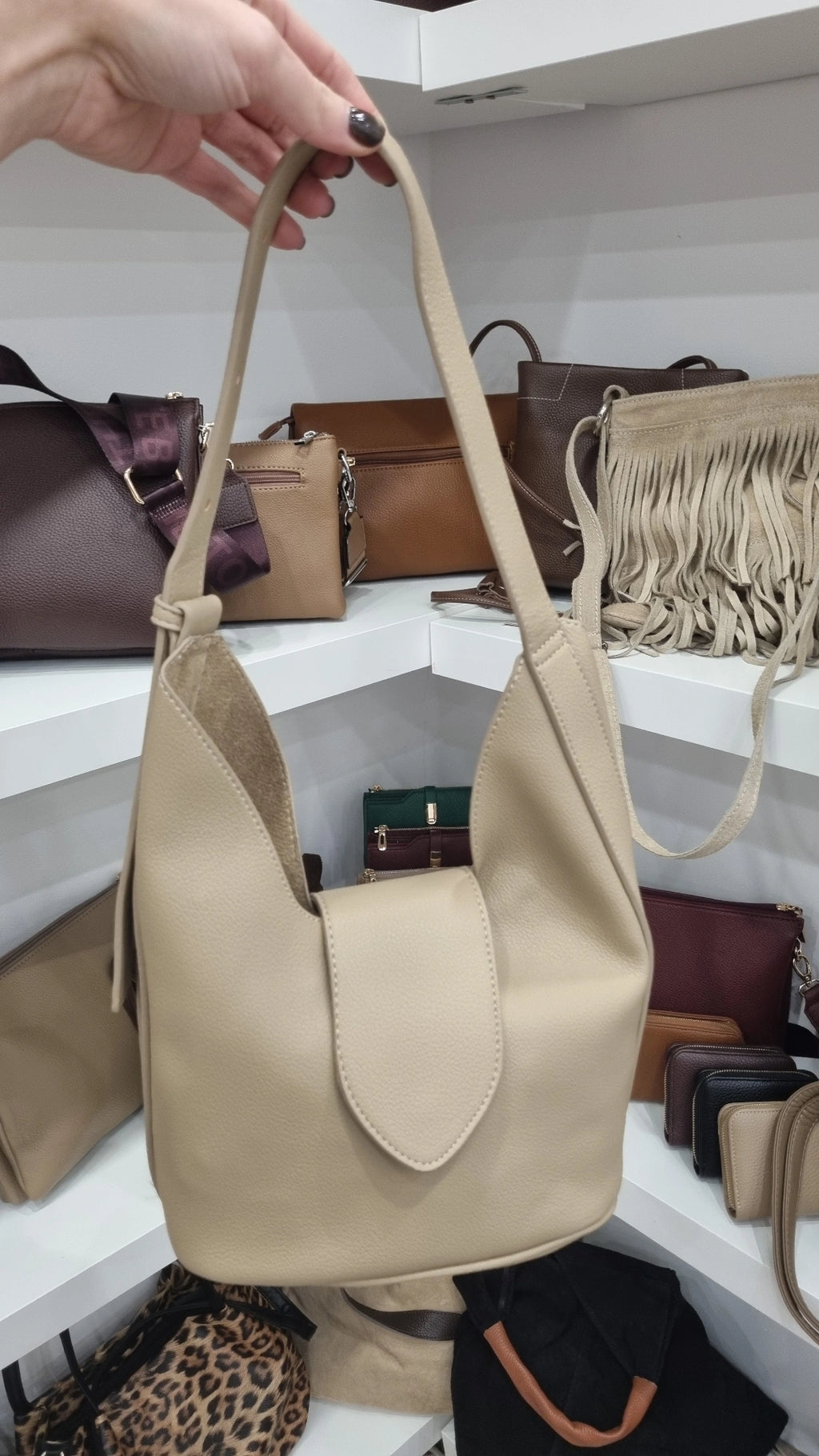 Slouch shoulder bag in beige