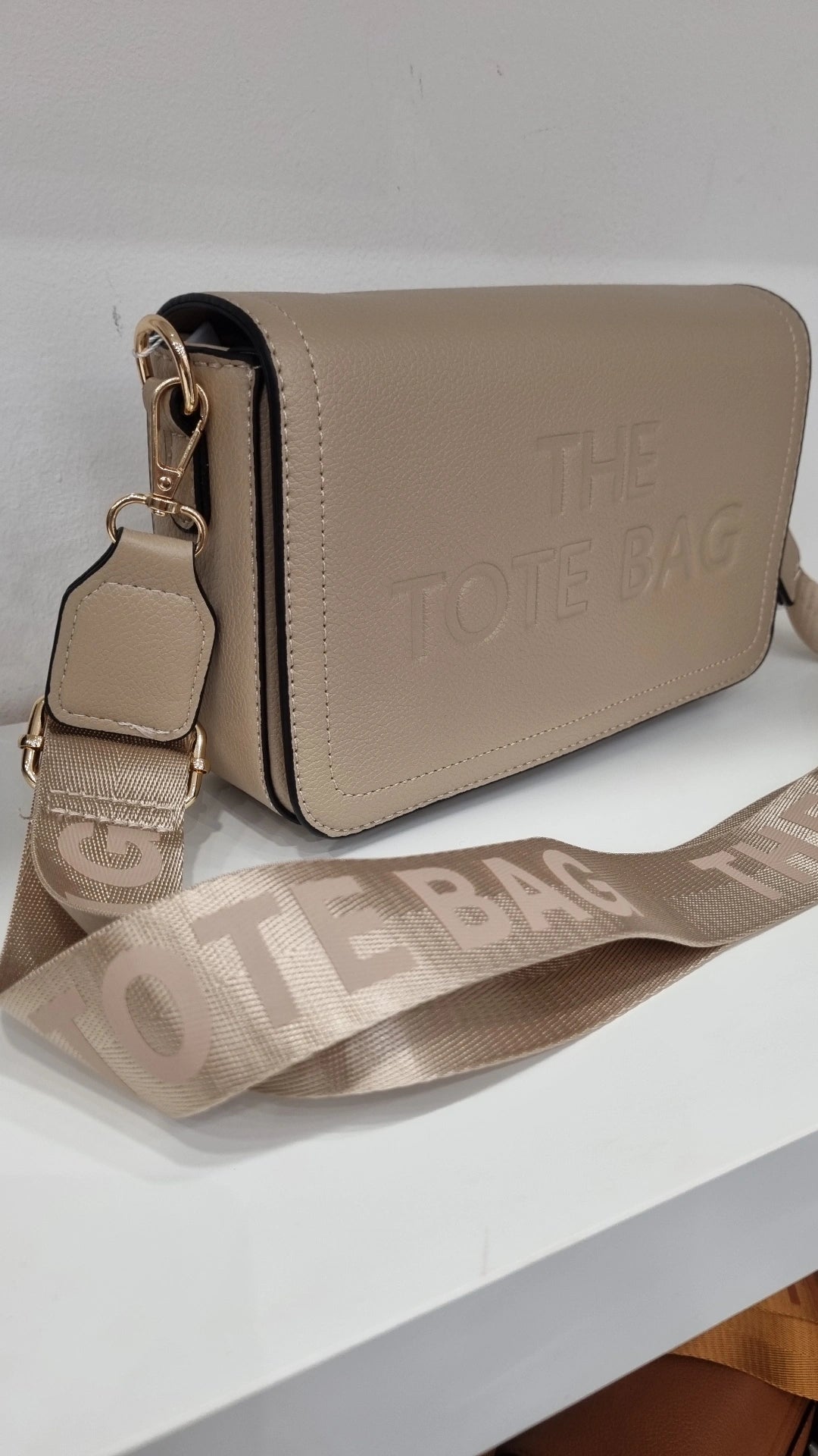 Tote crossbody bag in beige