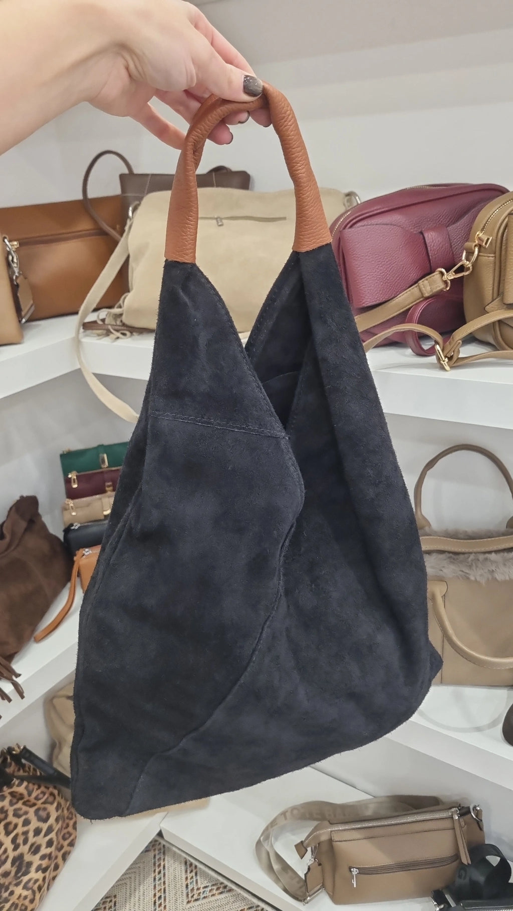 Genuine italian Leather Hobo bag in black