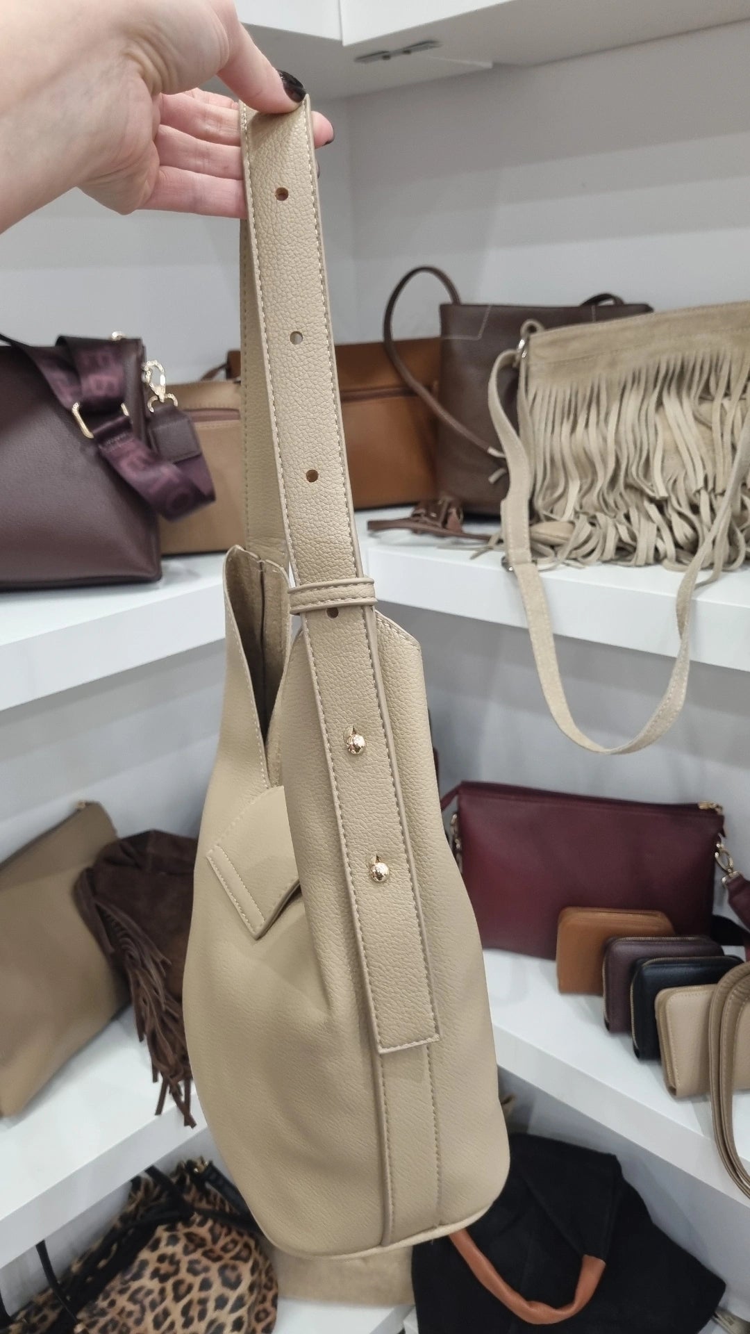 Slouch shoulder bag in beige