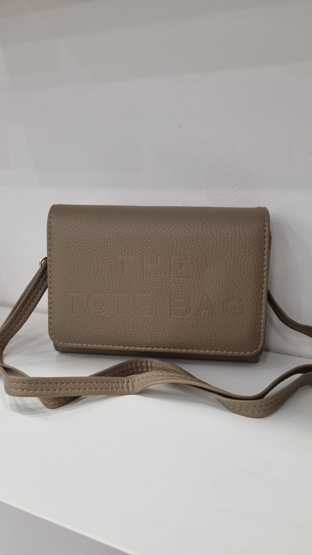 Tote 3 piece set crossbody bag in beige