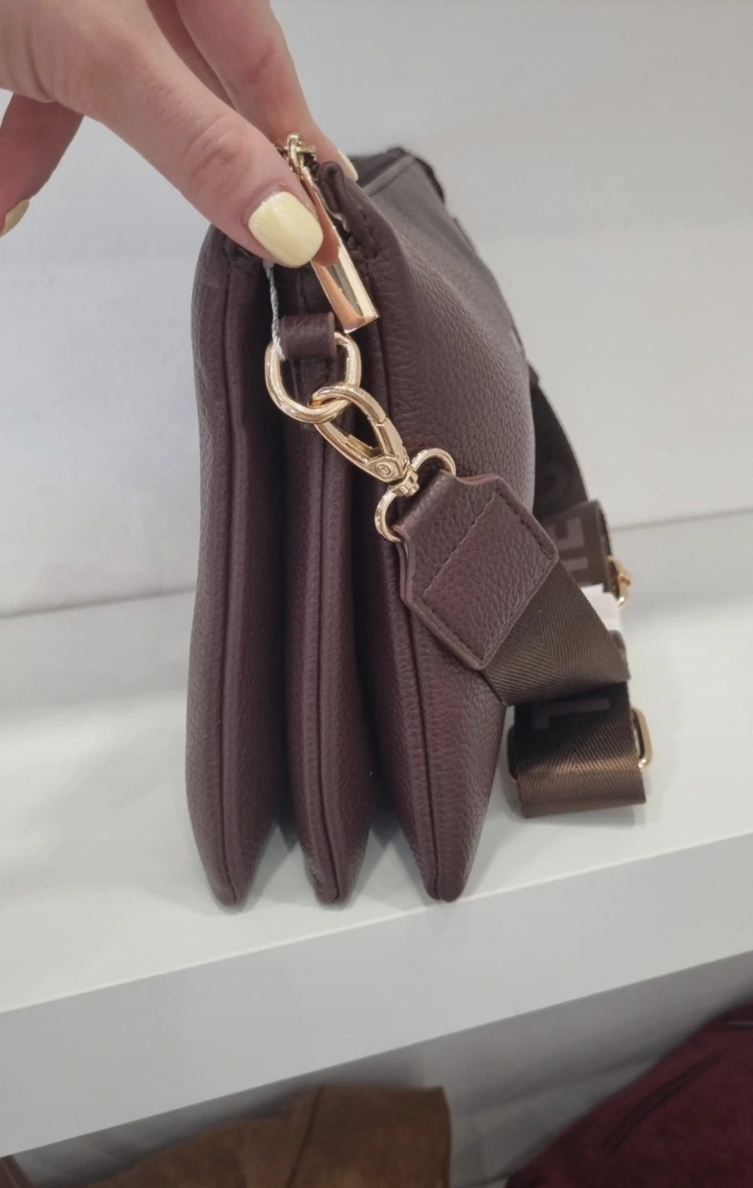 Tote triple compartment crossbody bag in chocolate brown