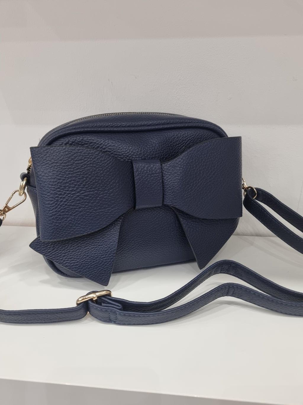 Bow detail crossbody bag in navy