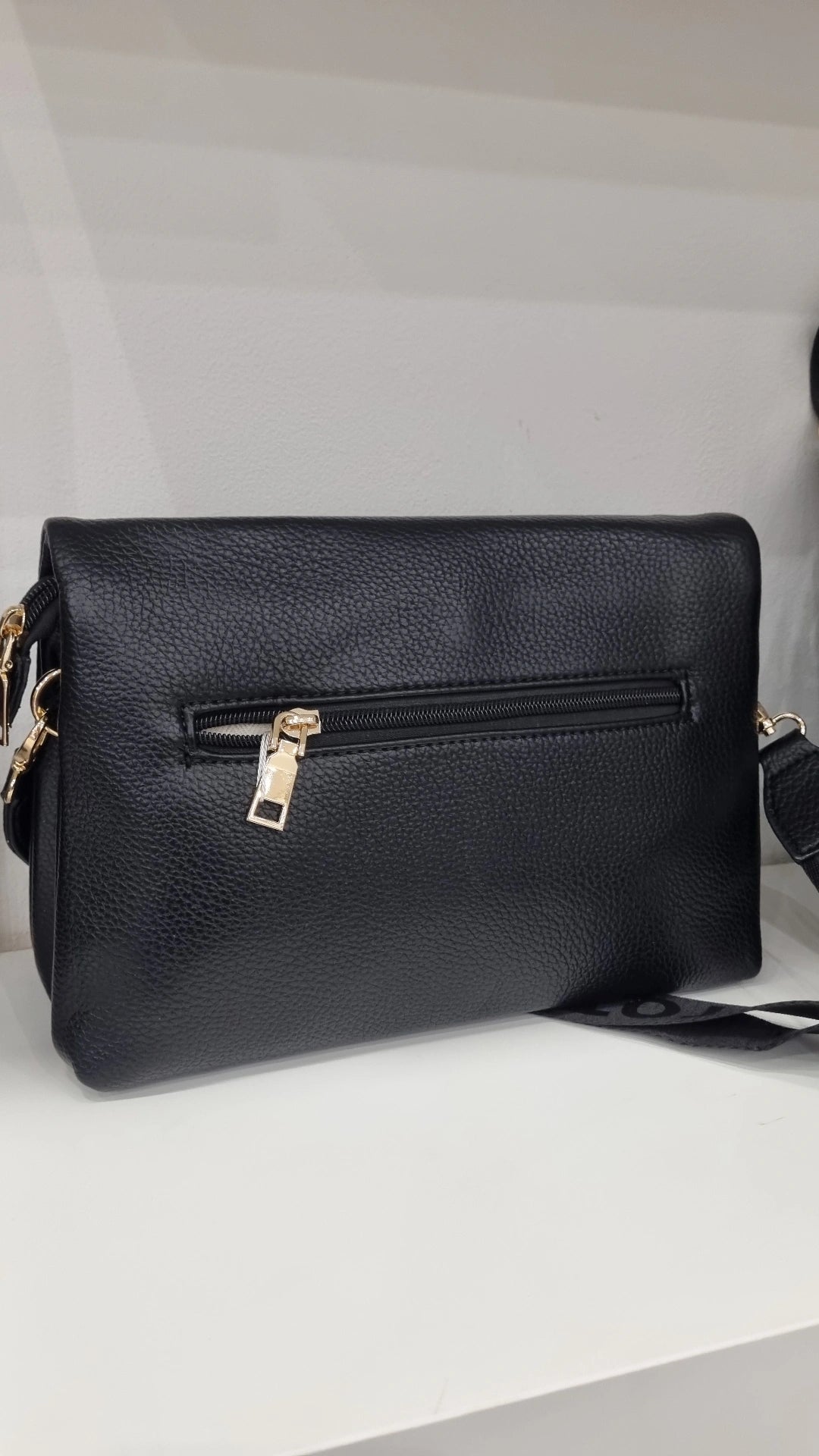 Tote folded crossbody bag in black