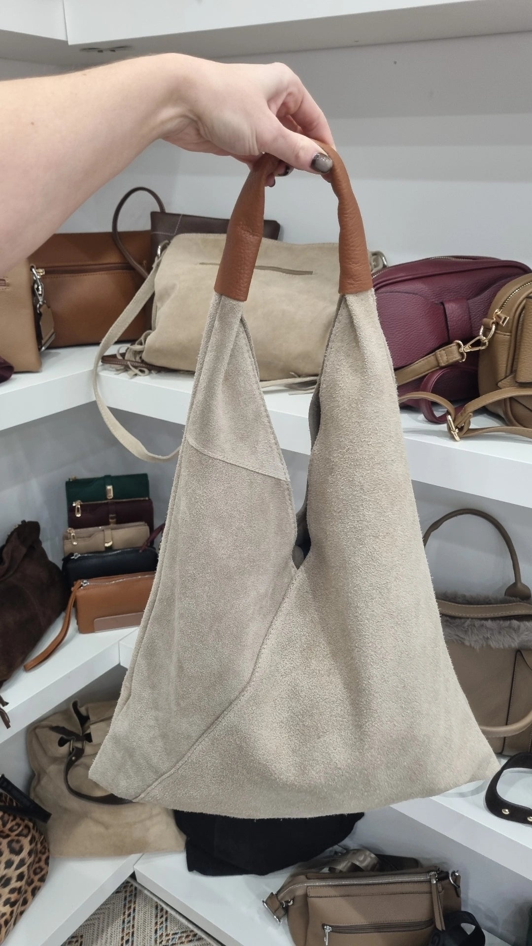 Genuine italian Leather Hobo bag in beige